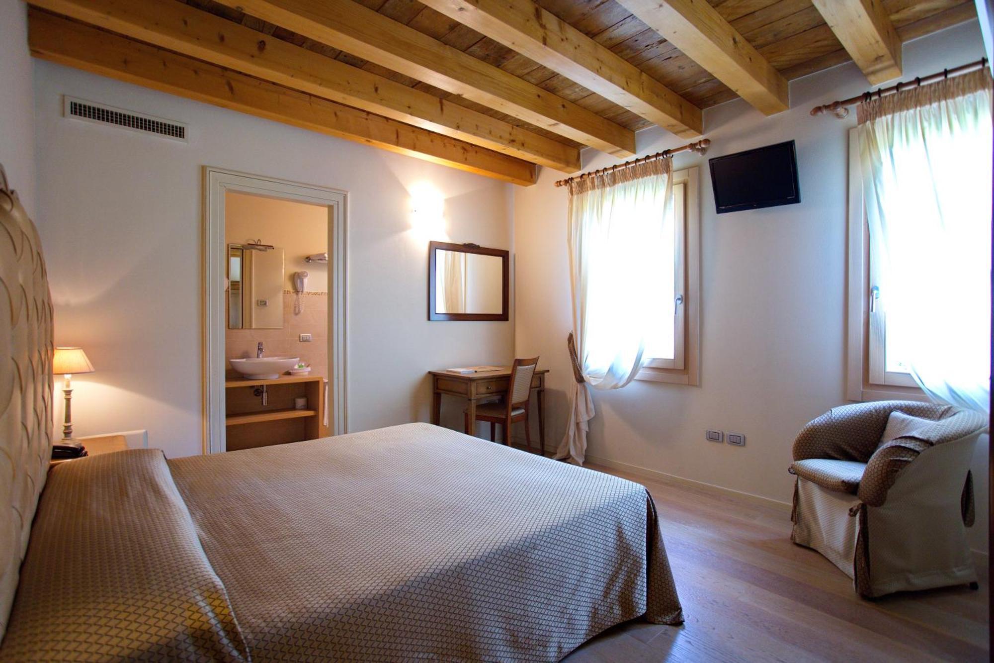 Hotel Asolo Habitación foto